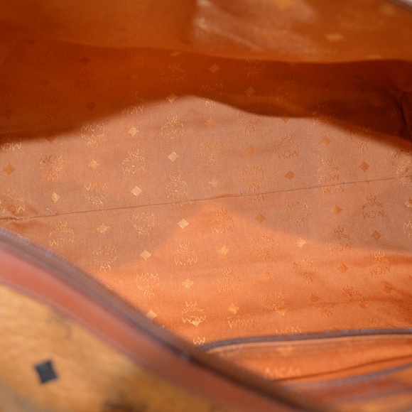 MCM Visetos Congnac Boston Bag Golf Collection Large - Picture 15 of 16